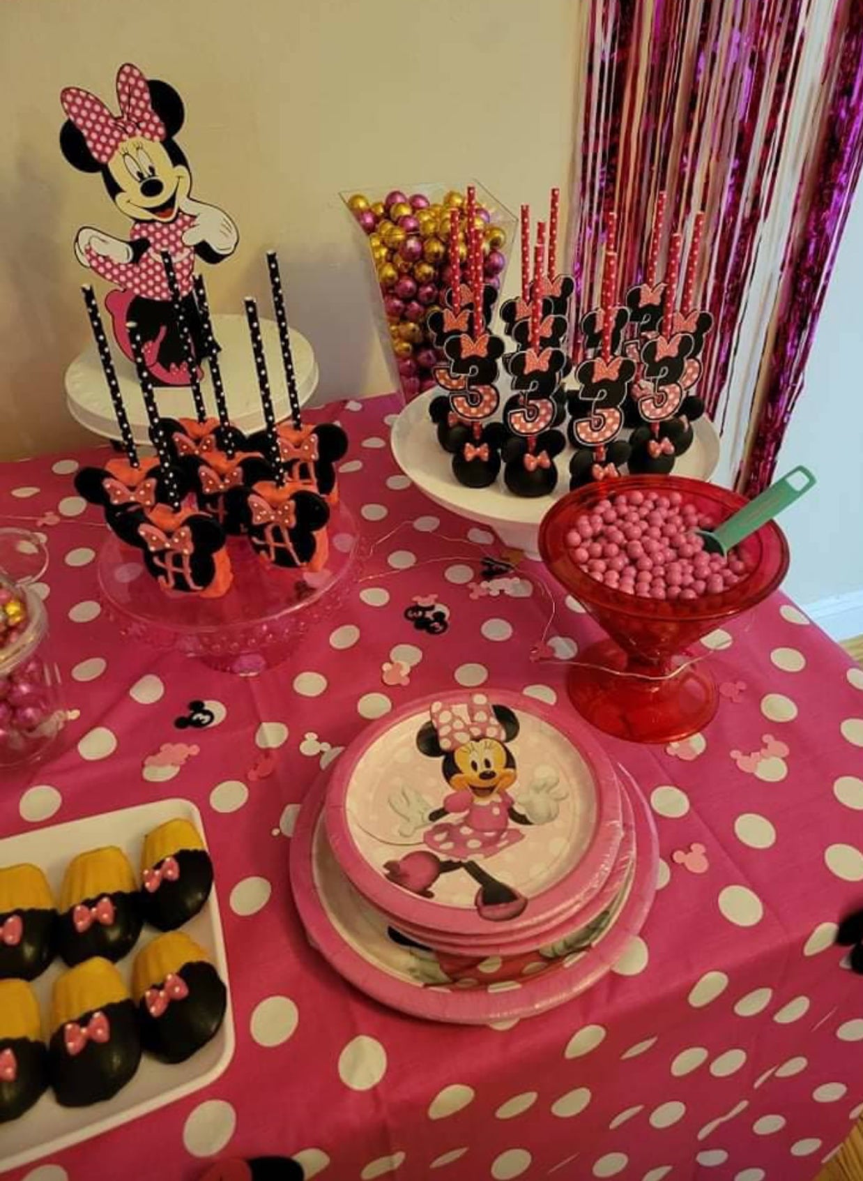 Polka Dot & Bows Party Box Treats